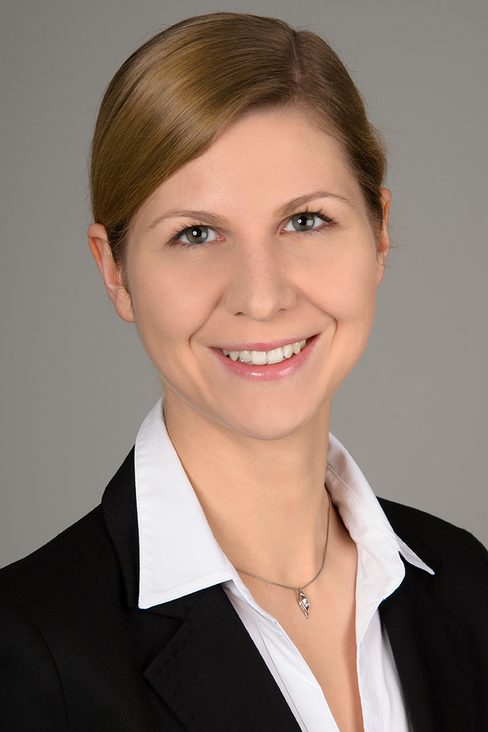 Dr. Johanna Bruckner